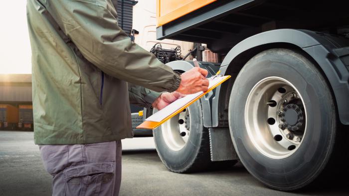 Εκούσιος έλεγχος φορτηγού: Έτσι αποφεύγεις τις περιττές σκοτούρες!